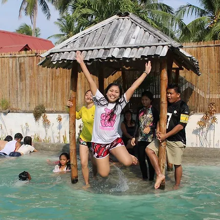 Munting Kubo Nasugbu